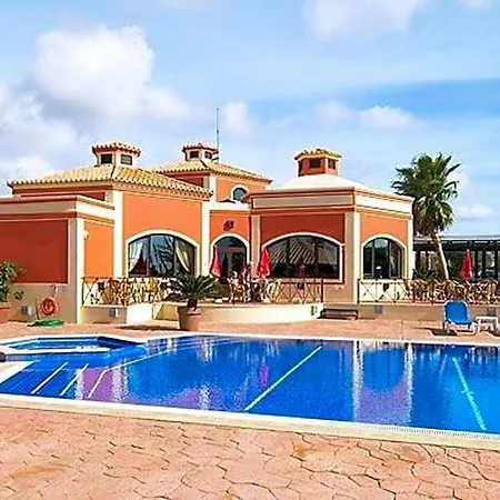 Carvoeiro Sleeps 8 Pool Air Con Wifi *
